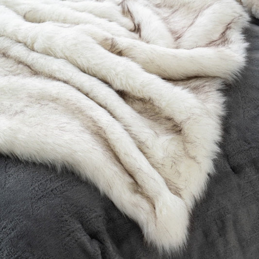 WHITE THROW BLANKET