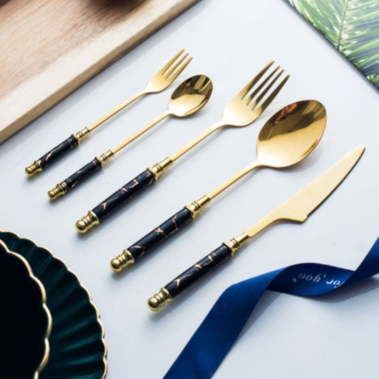 BLACK MARBLE HANDLE DINING SET - CASA PAPAYA | HOME