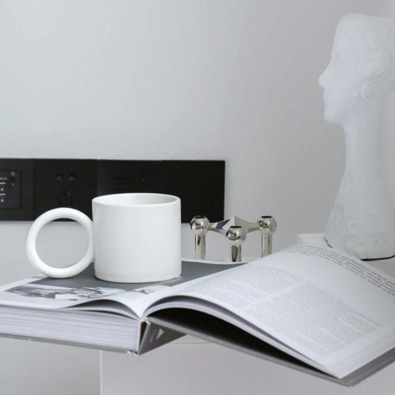 ROUND HANDGRIP CUP - WHITE