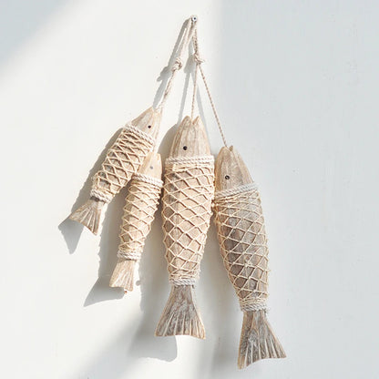 HANGIN FISH WOOD