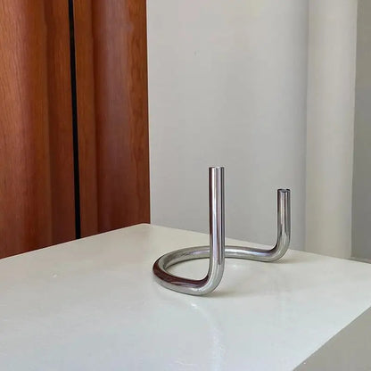 U-SHAPED CANDLESTICK HOLDER