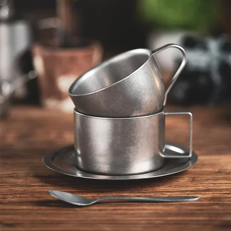 METAL CUPS