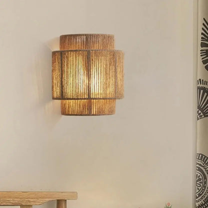 RATTAN WALL LIGHT