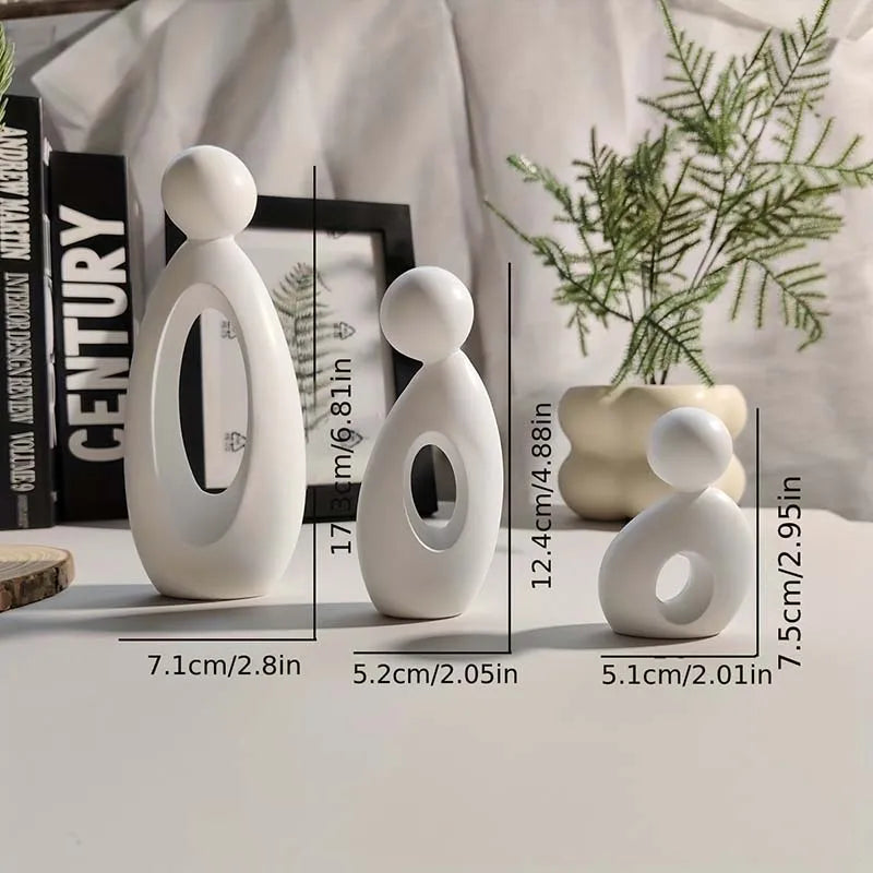 FAMILY STATUE DECOR