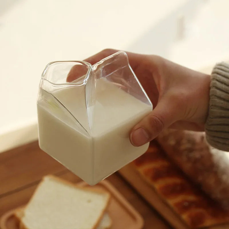 MILK GLAS