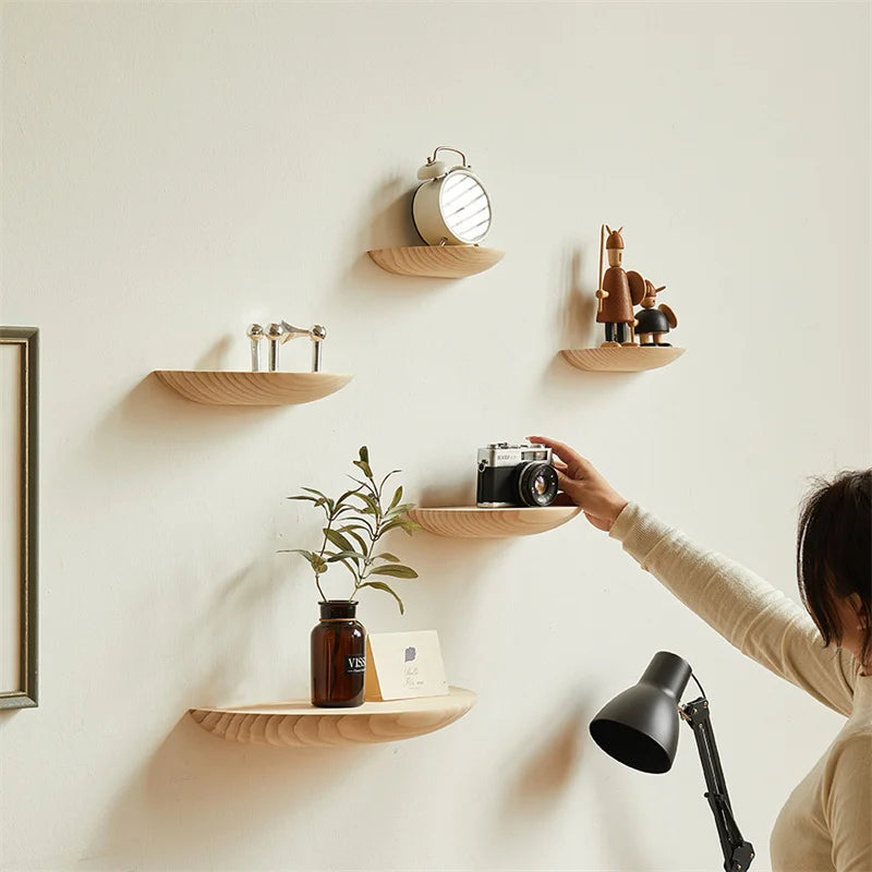 WALL SHELFS BRIGHT WOOD