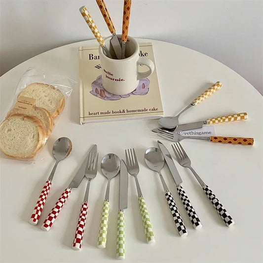 RETRO CUTLERY SETS