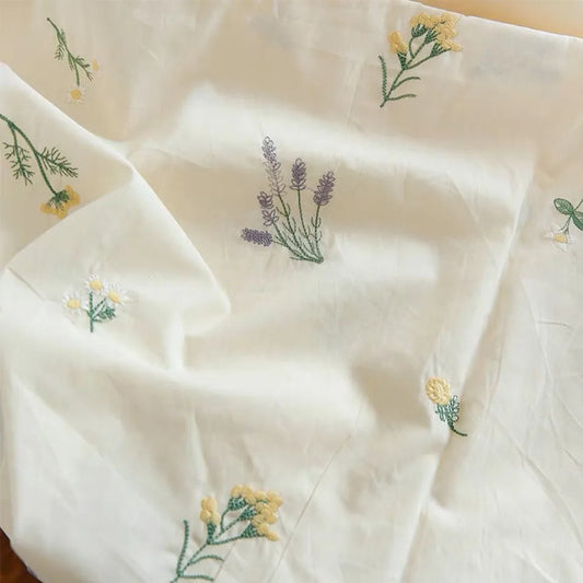 EMBROIDERY TABLECLOTH