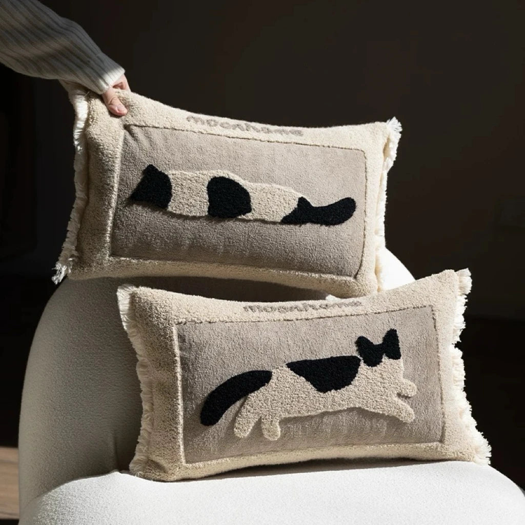 EMBROIDERY CAT PILLOW