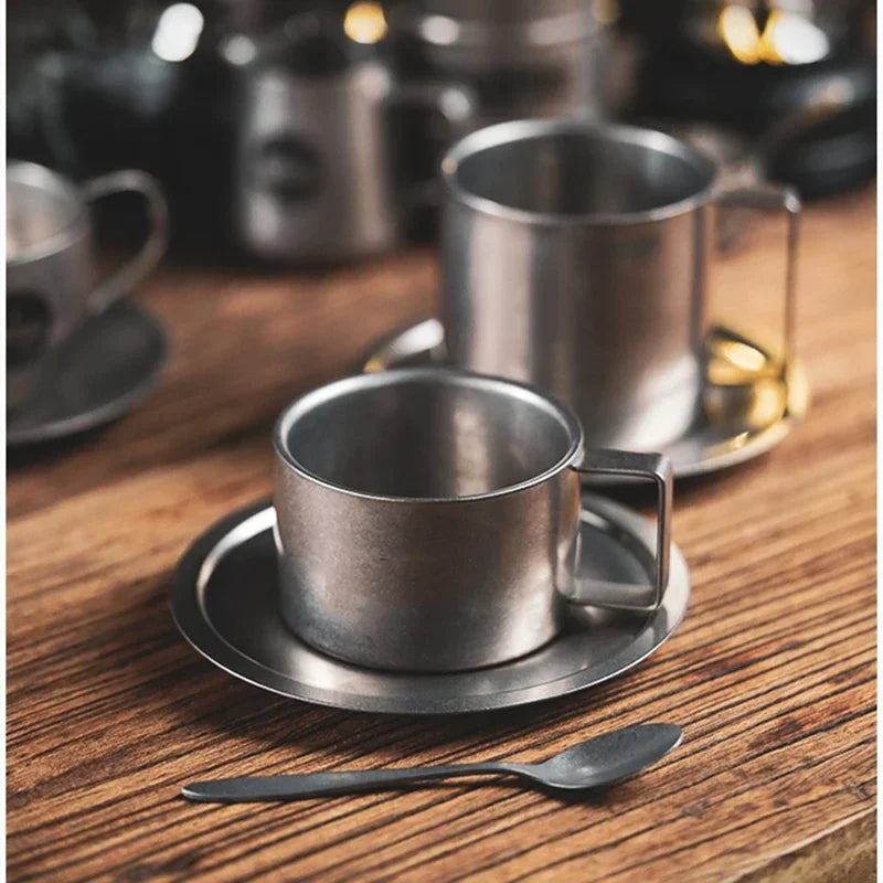 METAL CUPS