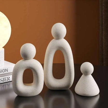 FAMILY STATUE DECOR