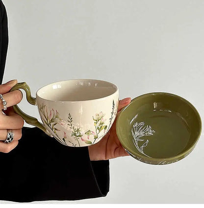 BREAKFAST CUP