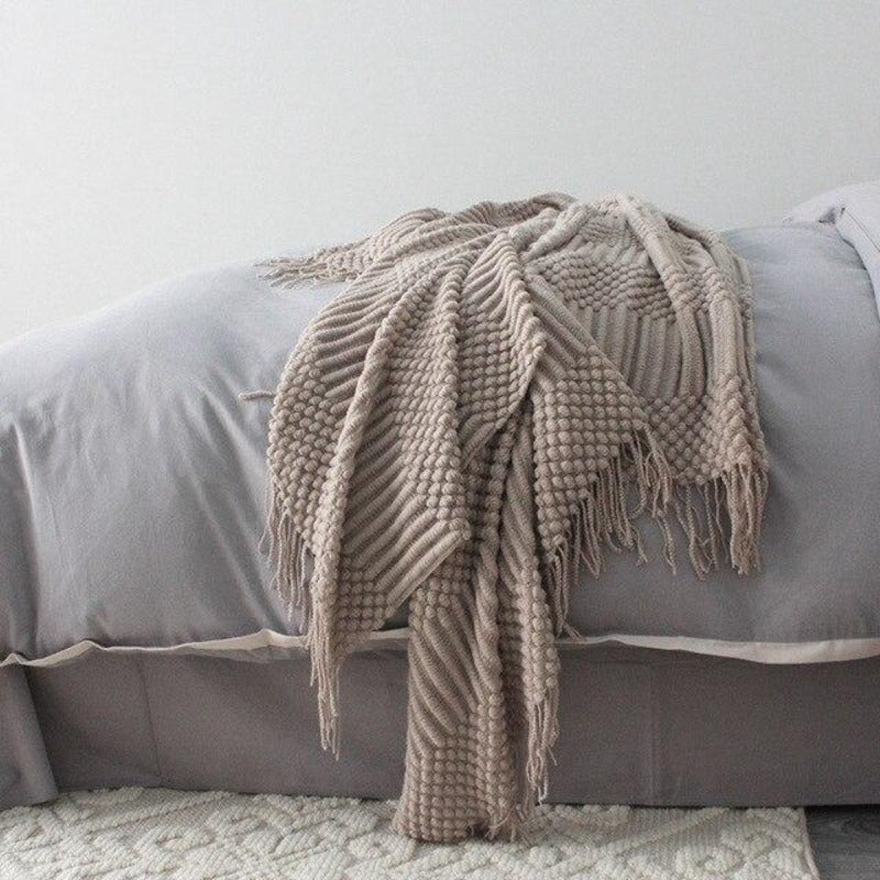 SOFT TASSEL BLANKET - CASA PAPAYA | HOME