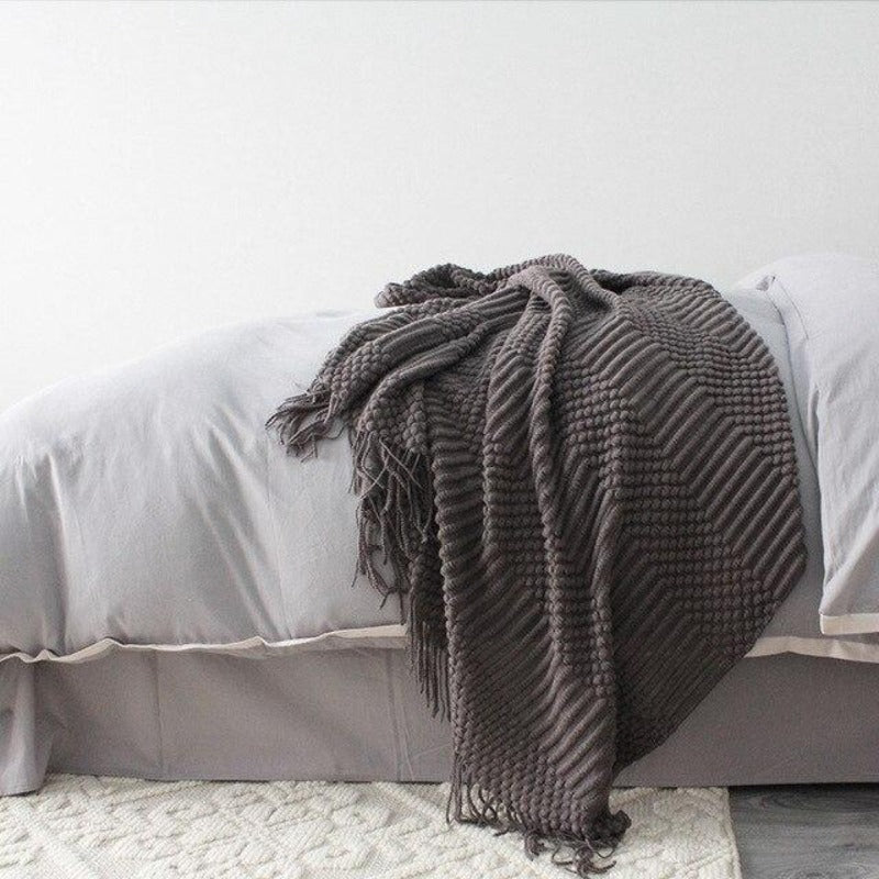 SOFT TASSEL BLANKET - CASA PAPAYA | HOME