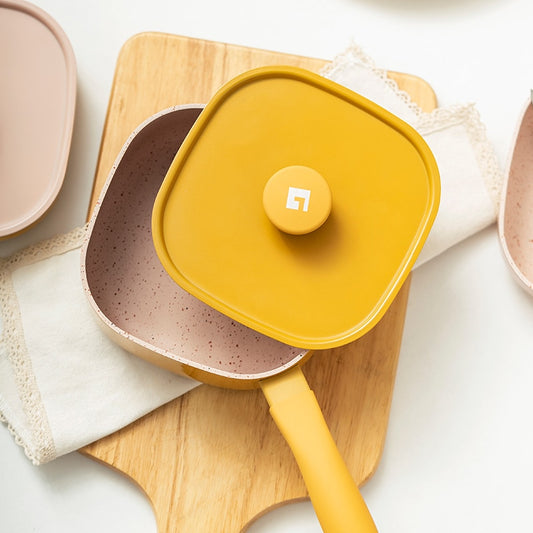 YELLOW SQUARE SHAPED PAN - CASA PAPAYA | HOME